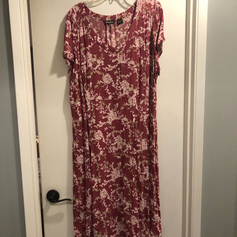 Eddie Bauer - rayon floral dress